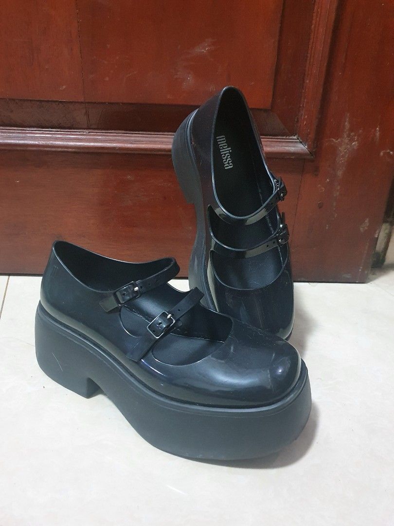 Melissa Farah Ad Black 36