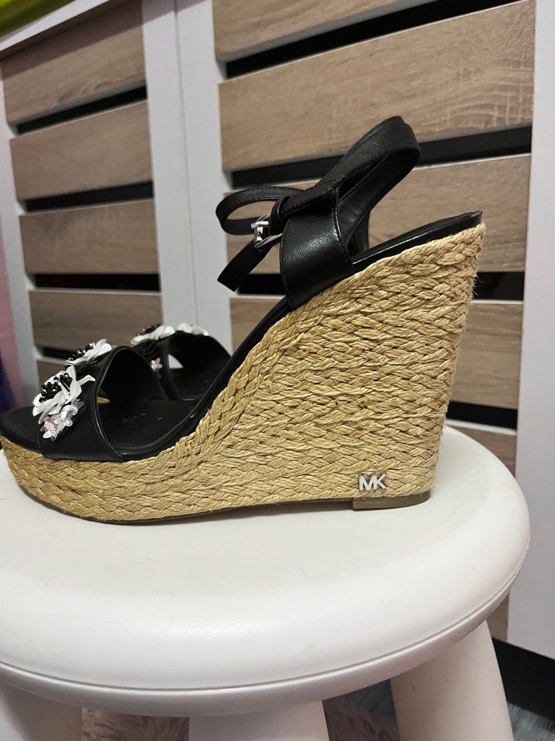 Michael Kors Wedges Shoes Women s Fashion Footwear Wedges on