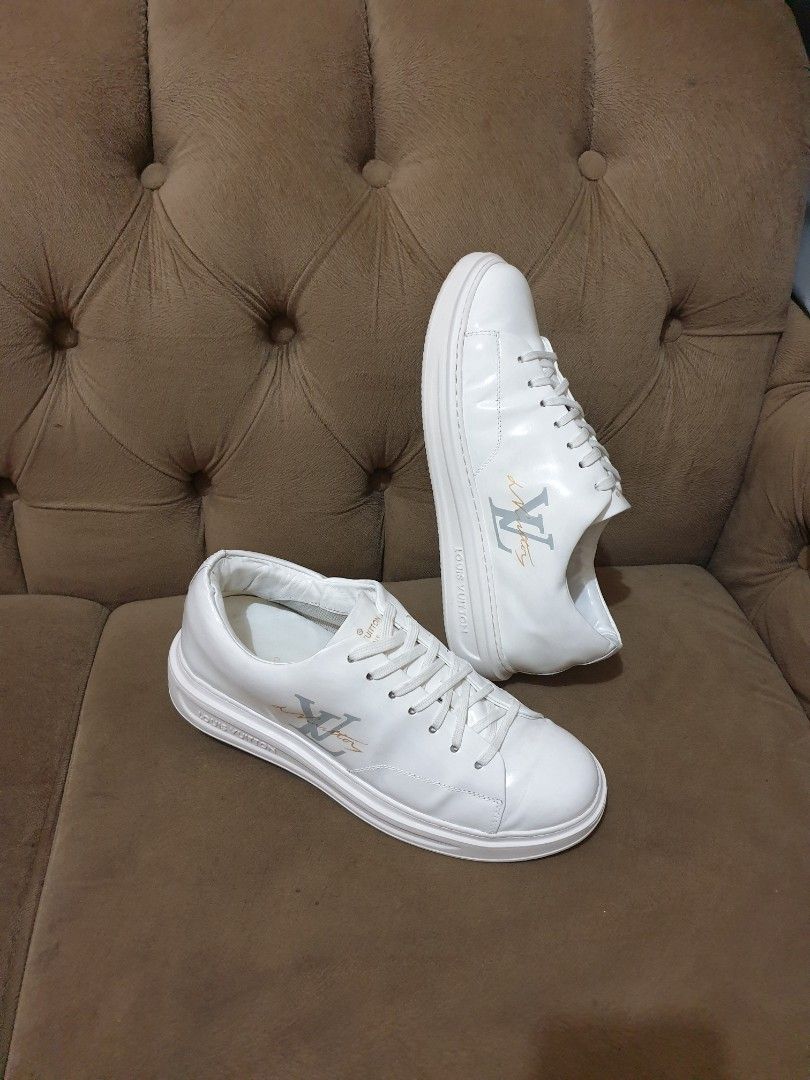 Sepatu LV Louis Vuitton size 43, Fesyen Pria, Sepatu , Sneakers di