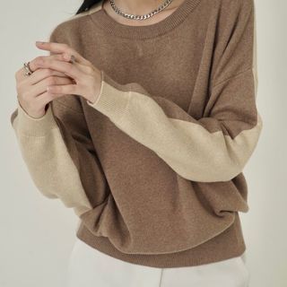 [NEW!!] Shopinkae Two Tone Knit Sweater / Beige / Brown