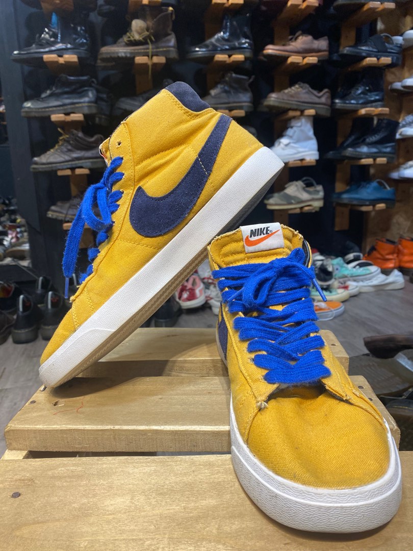 Nike blazer deals yellow