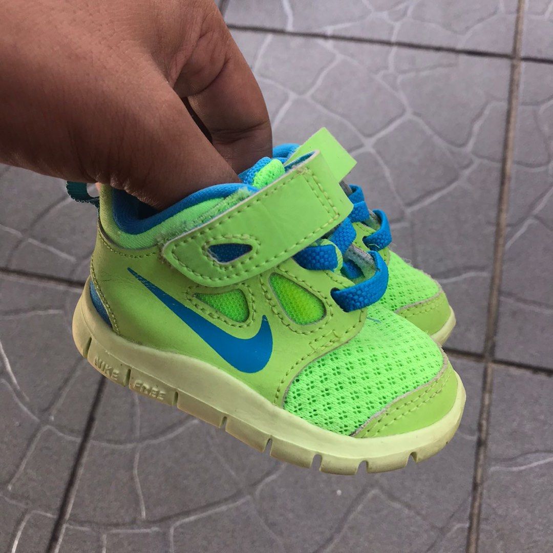 Nike free hotsell 5 toddler boy