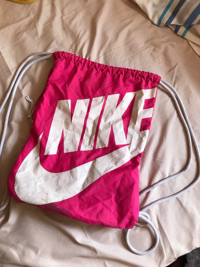 pink nike string bag