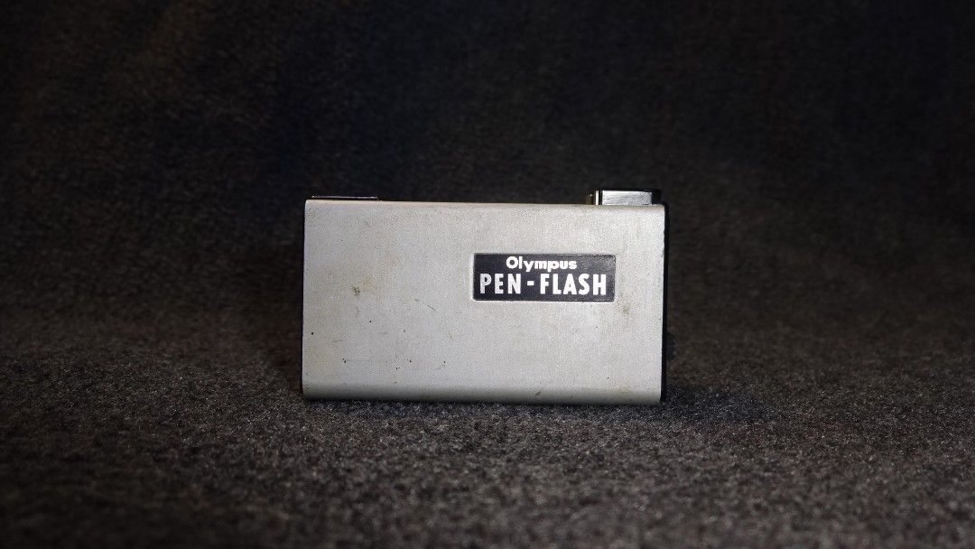 Olympus Pen-Flash manual camera flash (Category: Flashes) located in Paranaque City. Submitted by kutoi.ancheta (Listing ID 1251803125, Image 1). Description: Olympus Pen-Flash manual camera flash ₱2000 Condition: untested! Compatibility is your responsibility! For display or collection purposes etc! As is only! Defects included! No warranties! Not for the meticulous and sensitive! Sure buyers only! pm for inquiries. #olympusfilmcamera #olympusvi