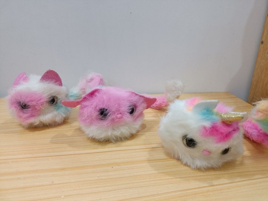 Pomsies batteries 2025