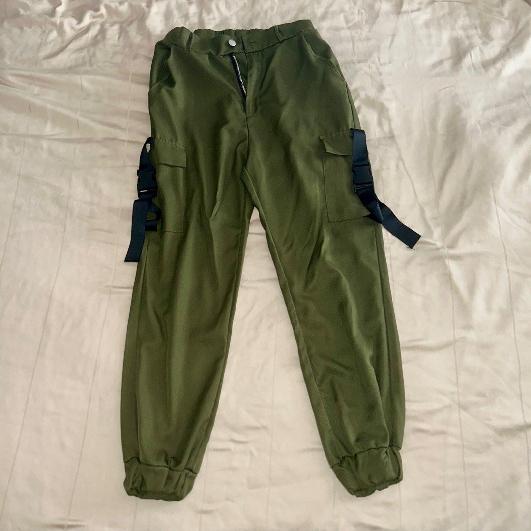 preloved high waisted y2k cooling material army green cargo pants