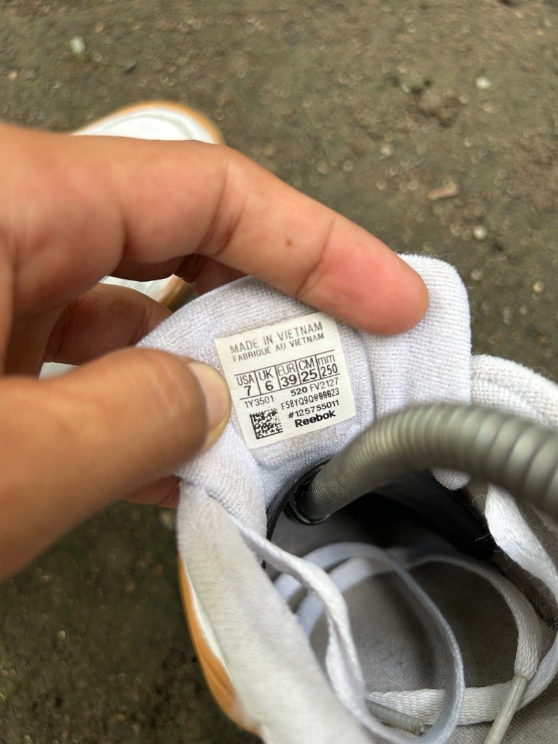 reebok classic white gum