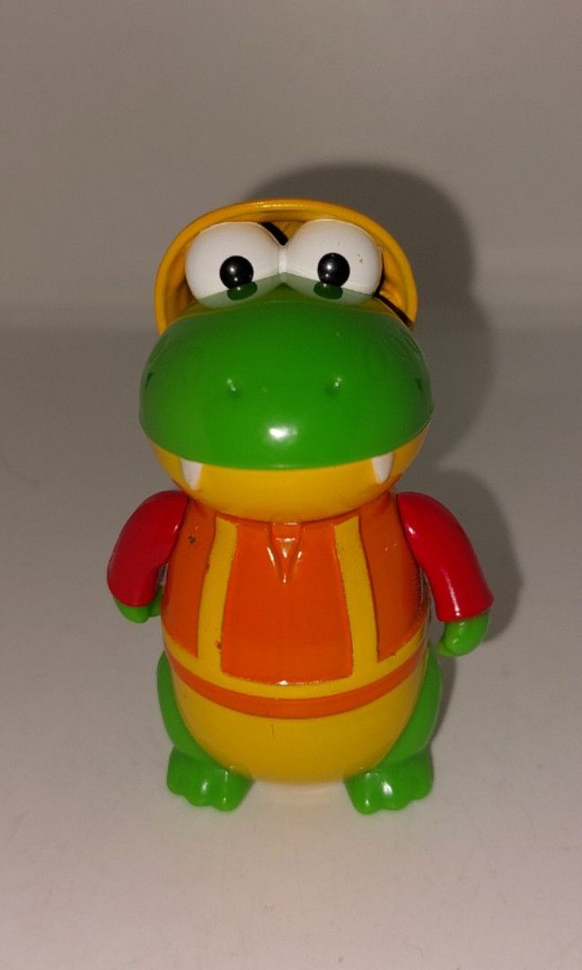 Gus the gummy shop gator hand puppet