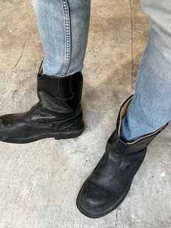 SAFETY BOOTS 7-7.5UK