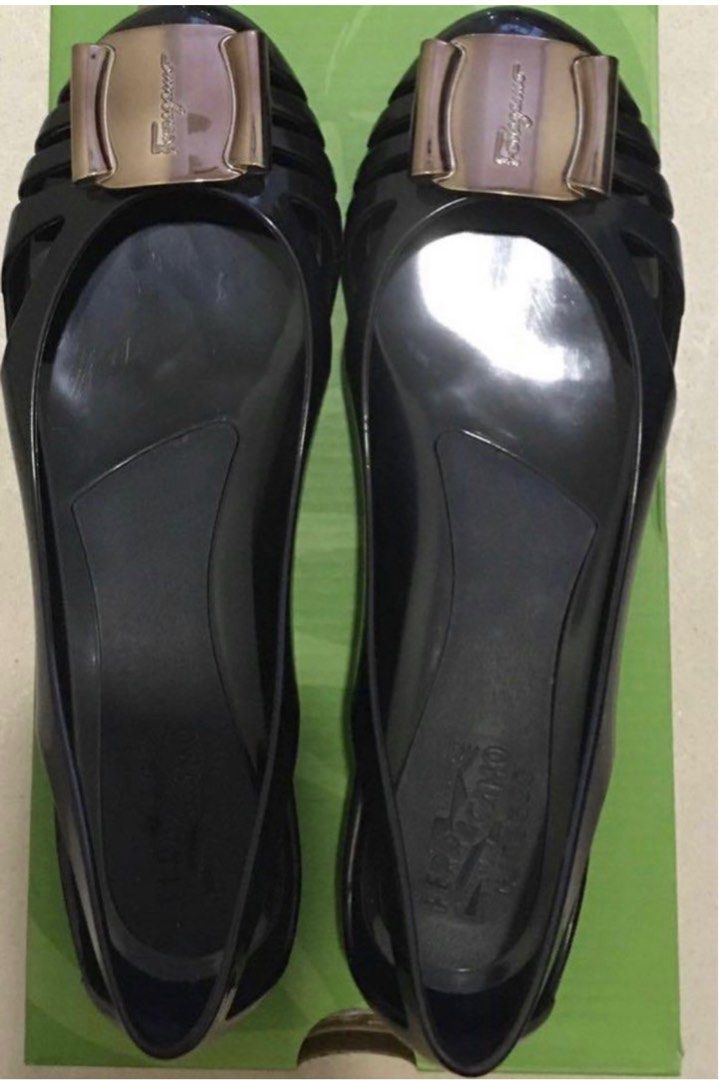 Buy salvatore ferragamo clearance shoes