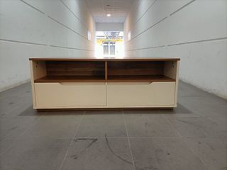 Coffee Tables & End Tables Collection item 2