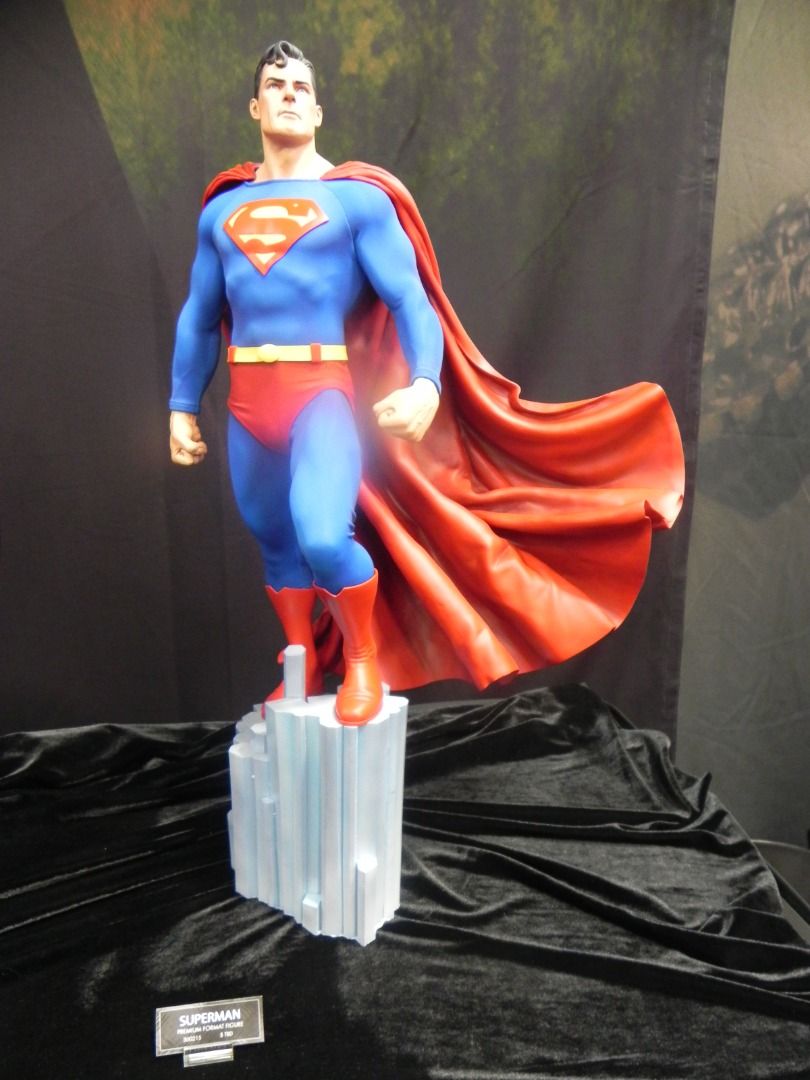 Sideshow Justice League Trinity DC Superman, Batman & Wonder Woman ...