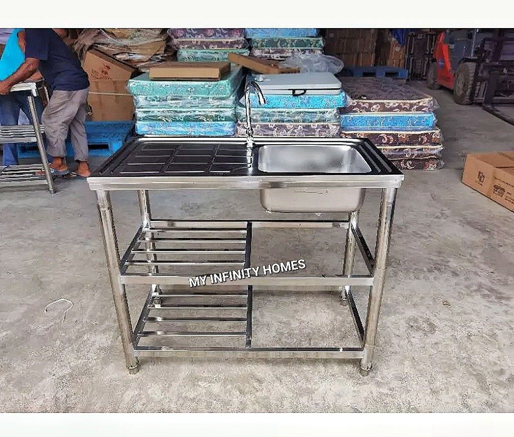 Infinity sink rack outlet