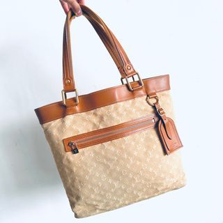 Louis Vuitton, Bags, Hp New Louis Vuitton Auth Weekender Gm I8