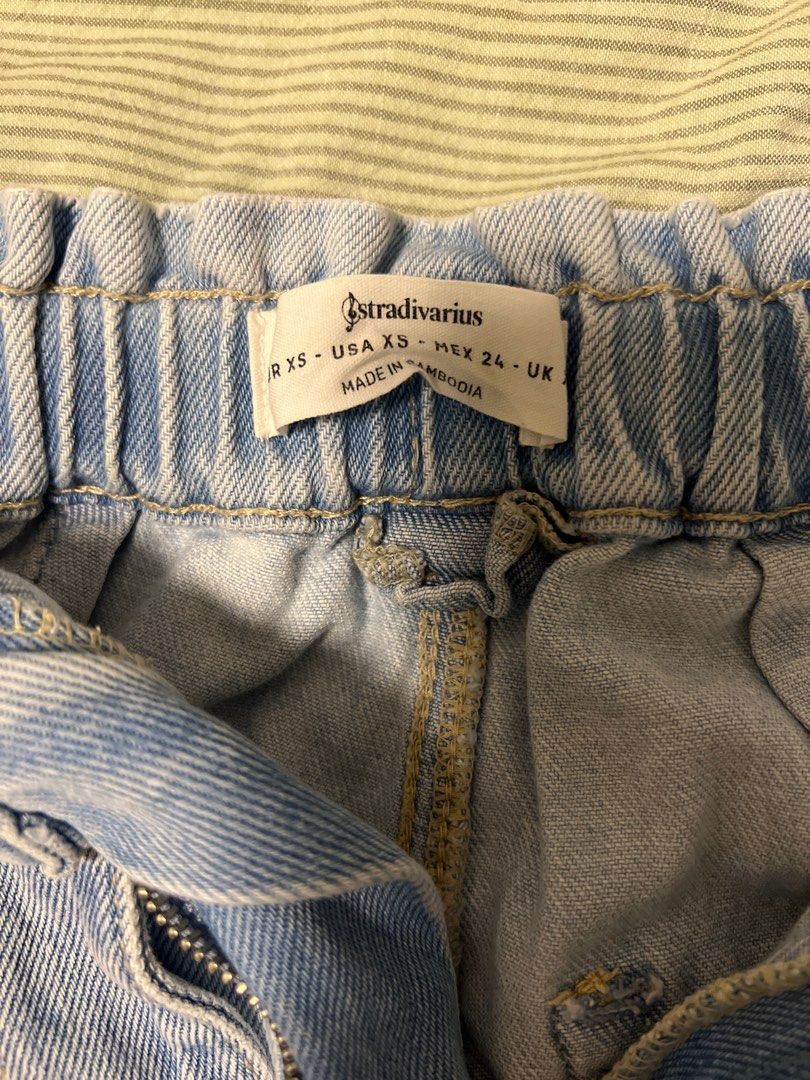 Stradivarius High Waist Denim Paperbag Shorts Women s Fashion Bottoms Shorts on Carousell