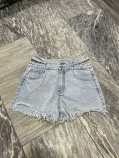 Summer Shorts (Slit)