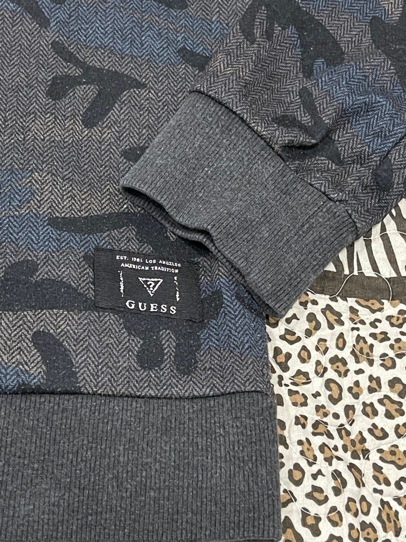 Guess camo sweatshirt hot sale