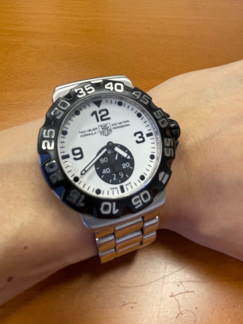 Tag heuer f1 hotsell grande date lume dial