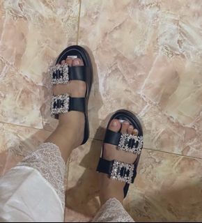 Tiara Black Sandals LANNY