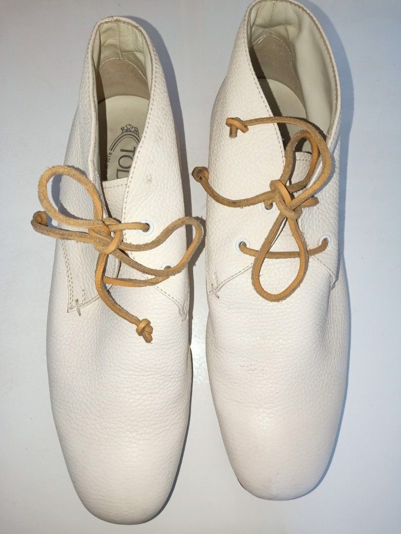 Tod's lace hotsell up shoes womens
