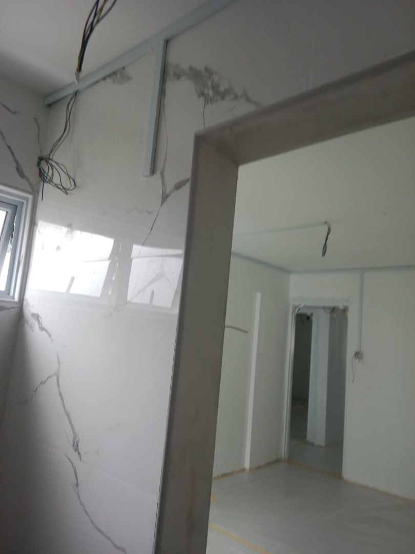 TILING WORKS/HACKING WORKS/DISMANTLE SERVICES/RENOVATION/REINSTATEMENT/HDB/CONDO/BTO/RESALE63109200307329113