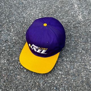 Topi nba jazz vintage