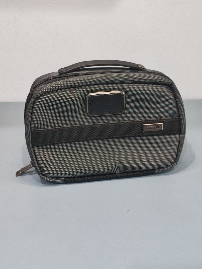Tumi Alpha 2 Split Travel Kit Grey Luxury Bags Wallets on