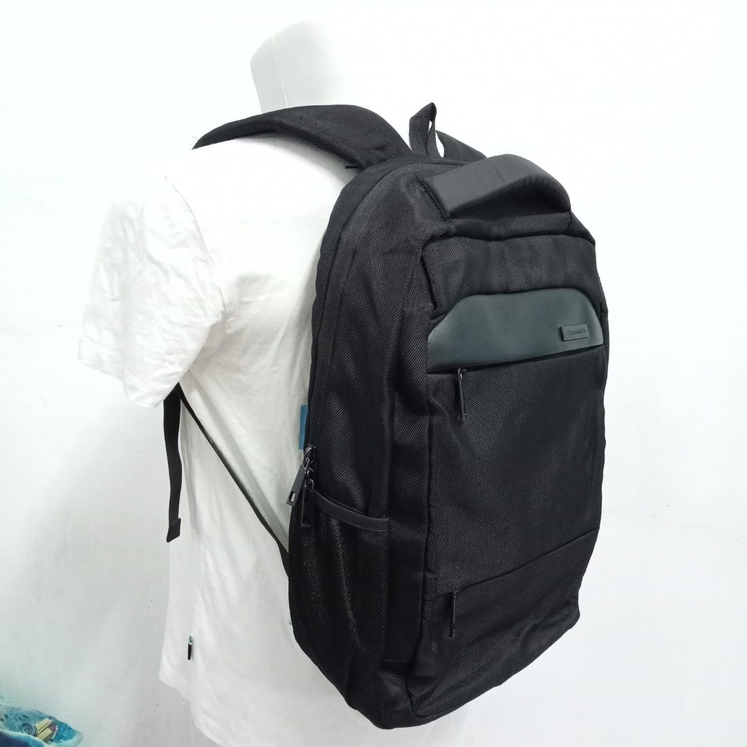 Tzowla backpack store