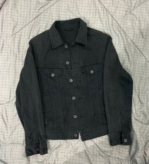 (Category: ) located in . Submitted by whoopssh (Listing ID 1251814937, Image 1). Description: .