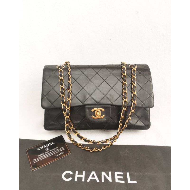 URGENT SALE!!! Authentic Chanel Black Vintage Classic Small Flap