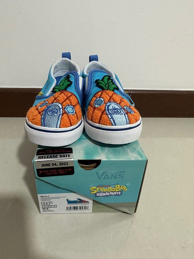 Vans x Spongebob Toddler shoes slipon 15cm Babies Kids Babies
