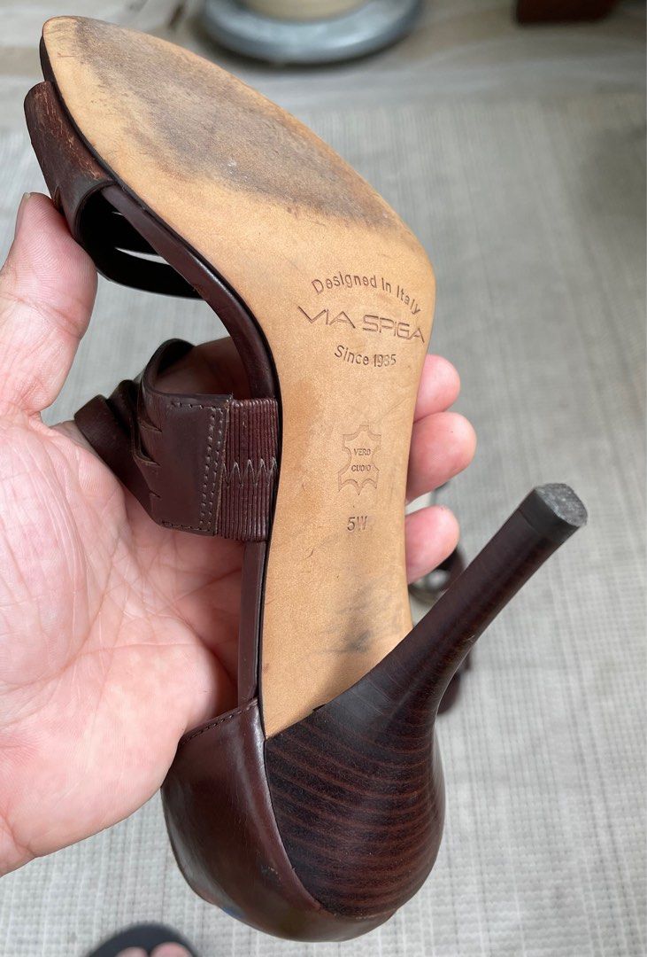 Via spiga hot sale heels