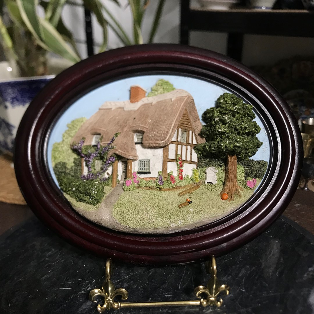 Vintage Oval Wall Decor Sculptured Miniature Properties by Lake Land