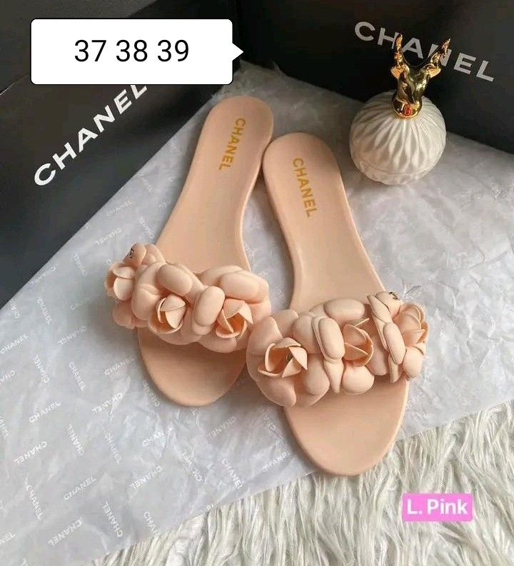 w Serial 36 37 38 39 Camellia Jelly Sandals Branded Sandals Slide