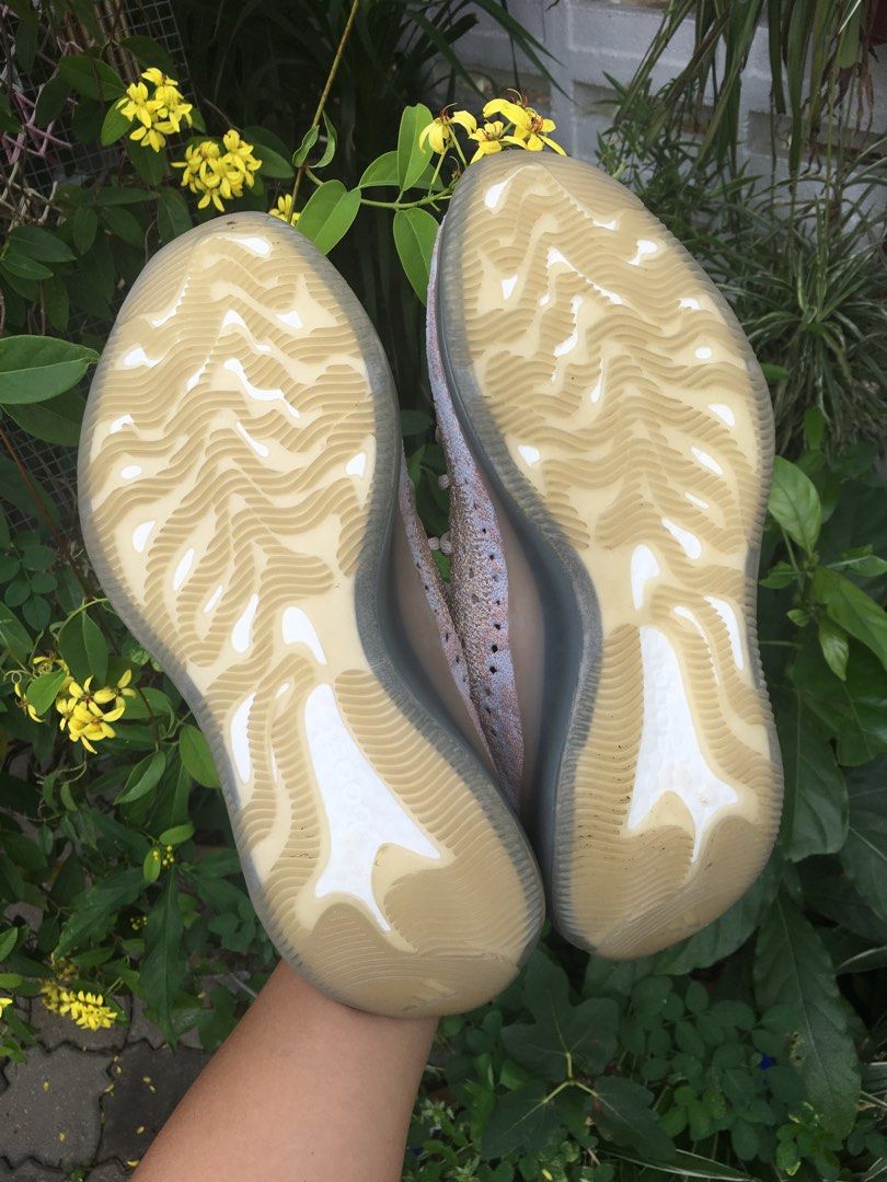YEEZY BOOST 380 US 10