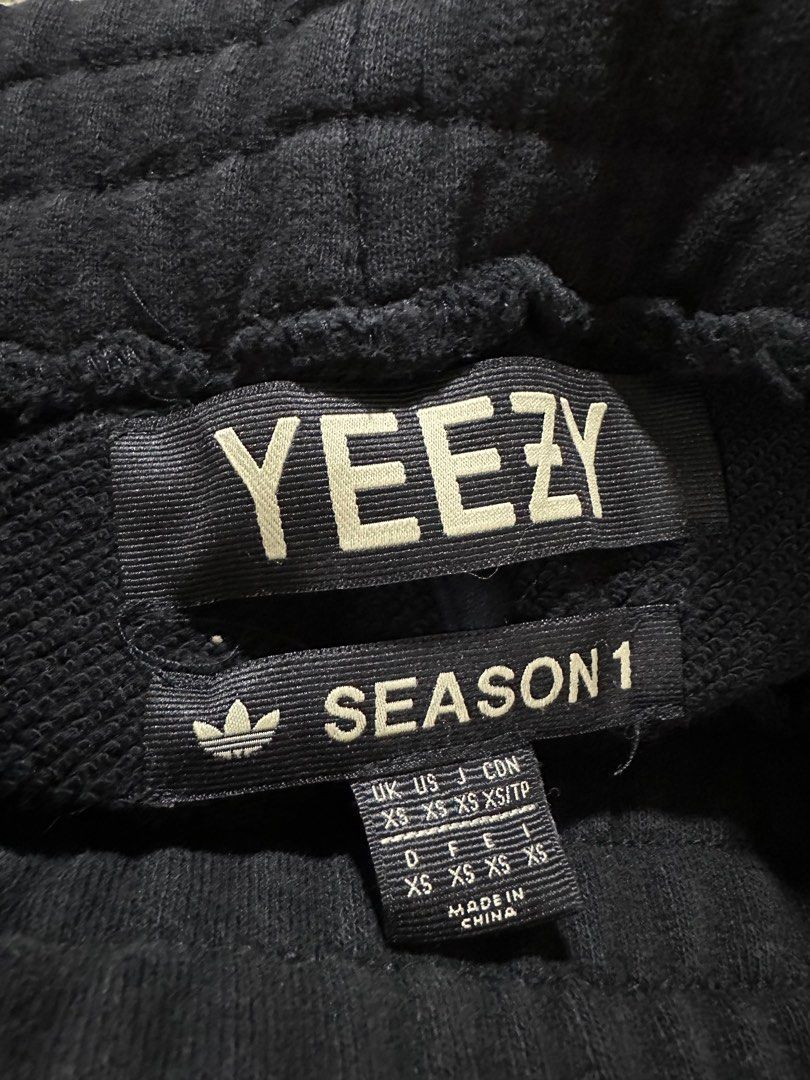 Yeezy season 1 shorts online