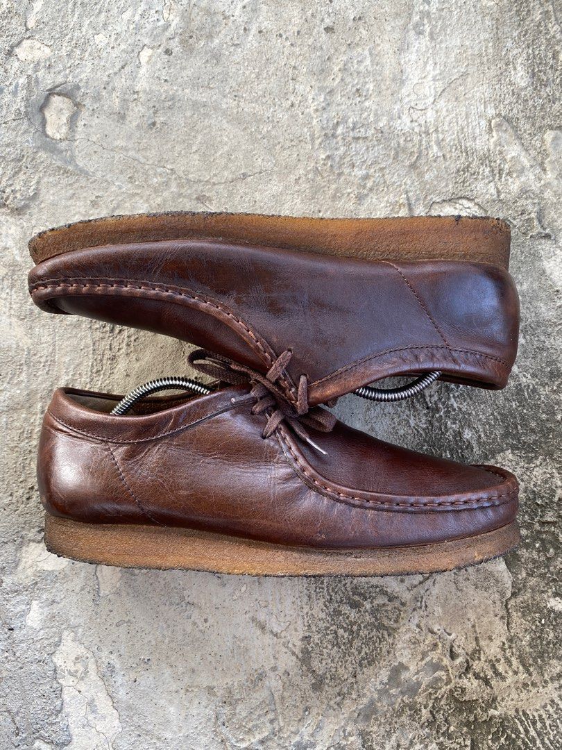 2 Clarks Wallabees Brown Leather