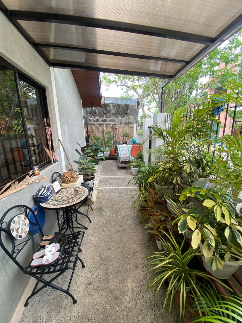 2 Storey PreOwned House & Lot for SALE in Brookside Hills Subd, Cainta
