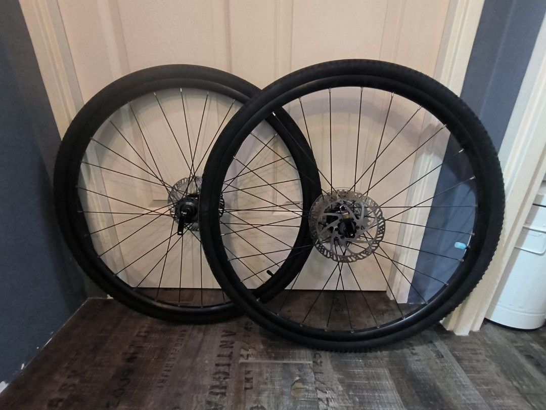 700 x 38c wheelset best sale