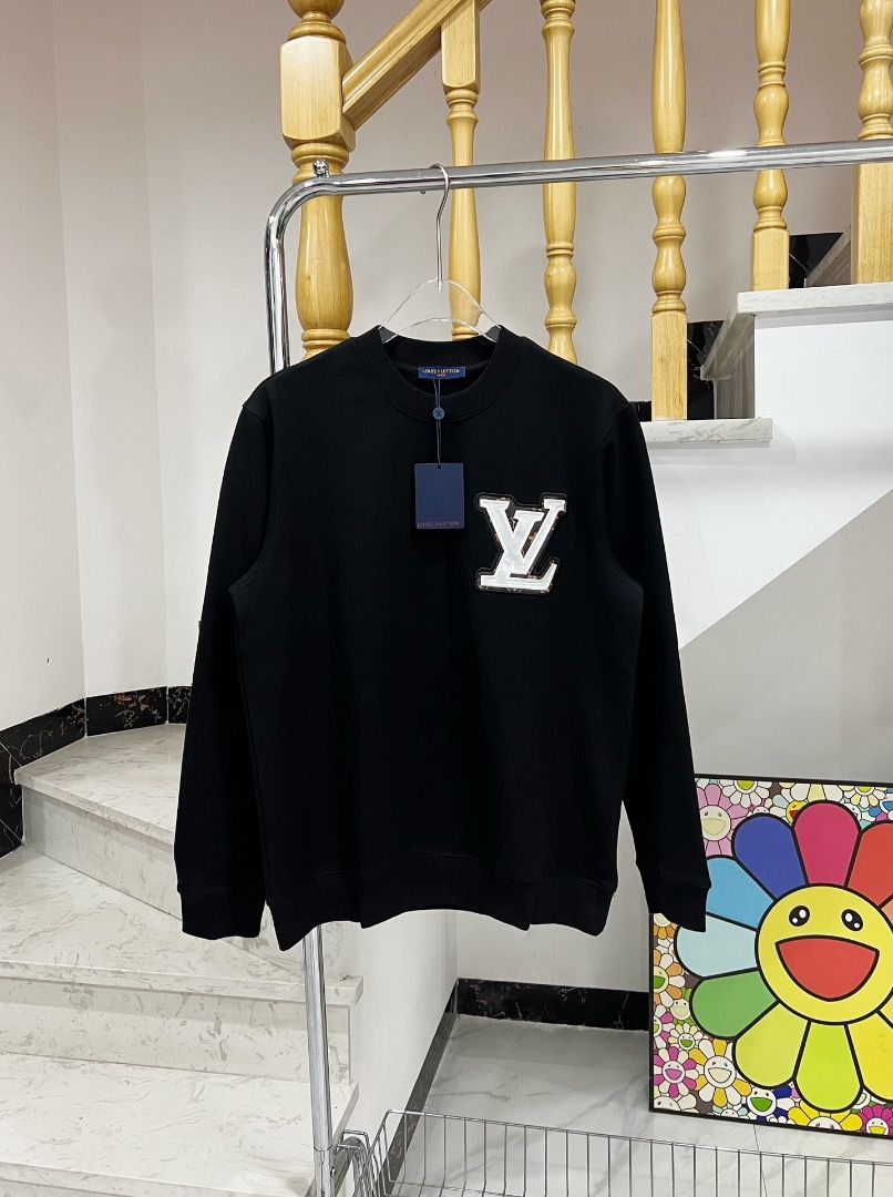 Hand lv discount logo sweatshirt