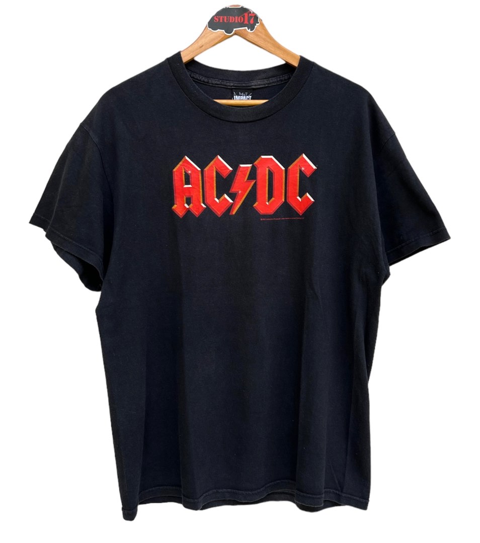ACDC SPELLOUT LOGO VINTAGE BAND TEE, Men's Fashion, Tops & Sets ...