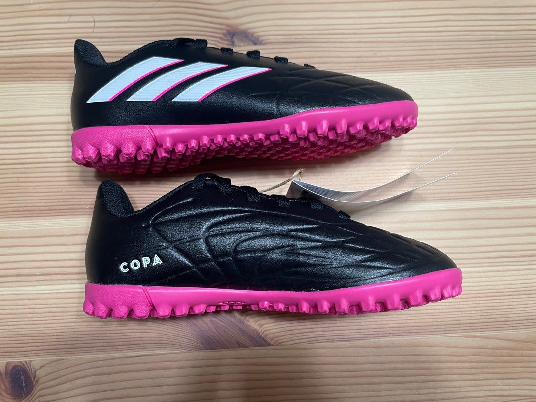 Adidas youth clearance soccer turf shoes