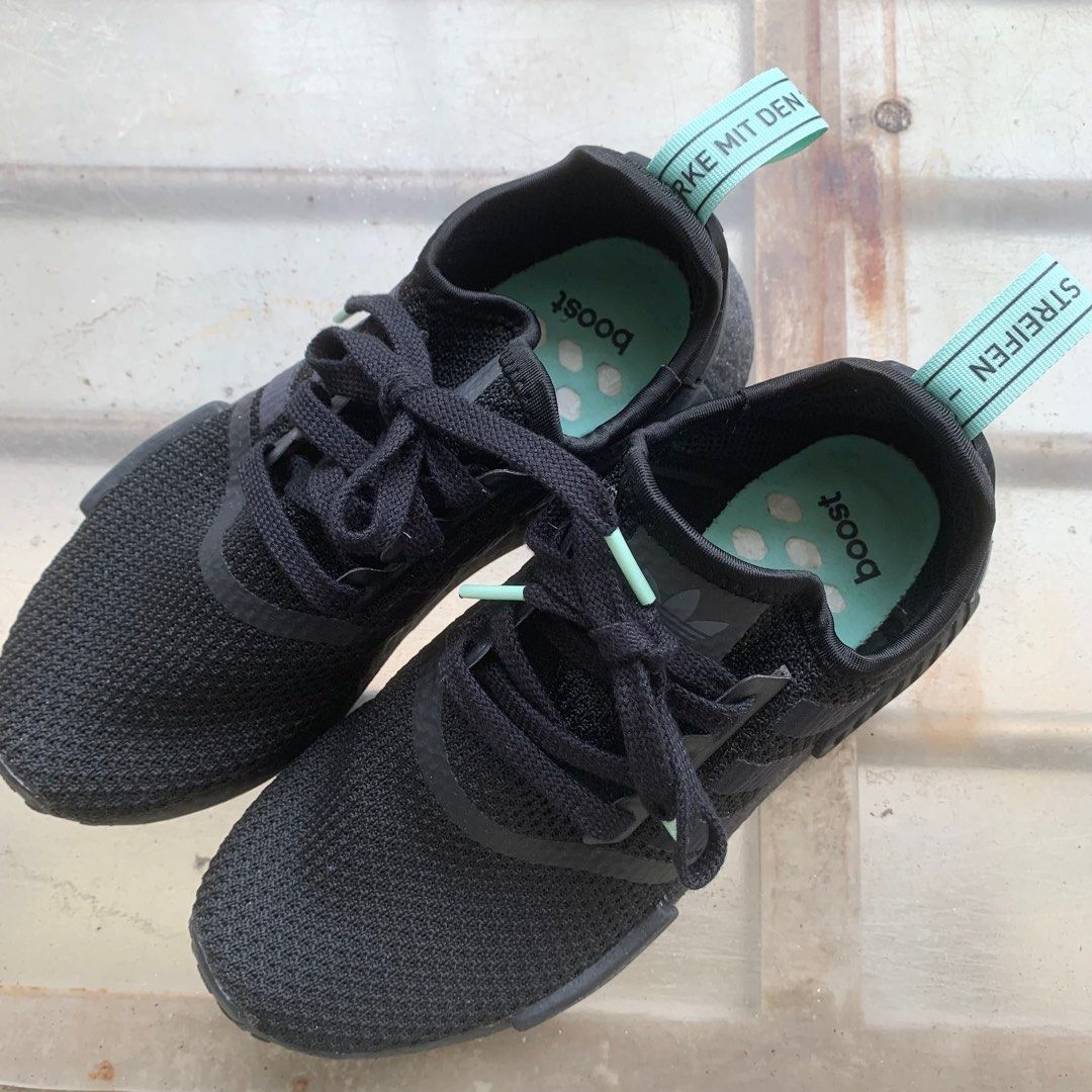 Adidas nmd r1 shop in black and mint