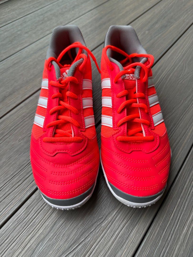 Cheap soccer clearance shoes us