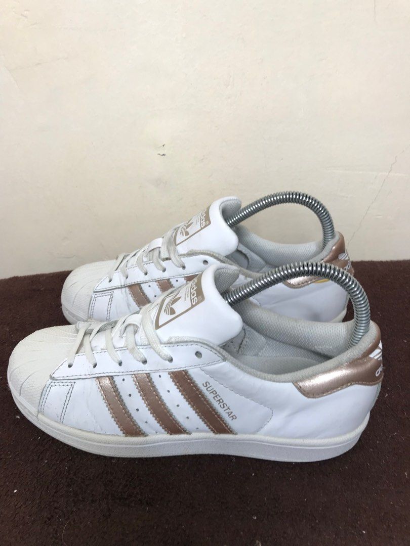 Adidas superstar hot sale size 5.5 womens