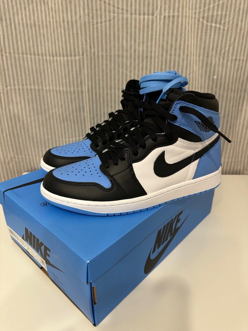 Jordan one sales bleu ciel