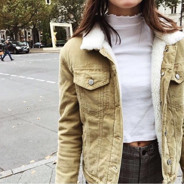 Brandy melville shaine corduroy jacket hotsell