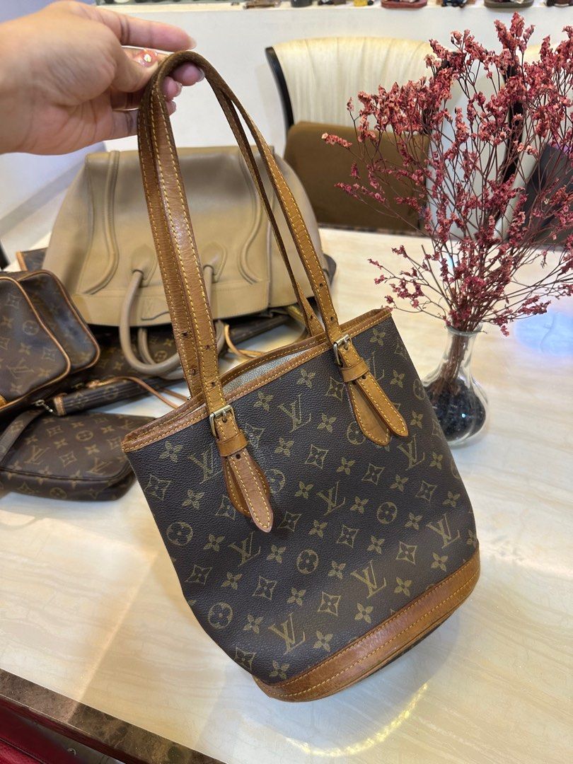 Louis vuitton clearance bucket bag authentic