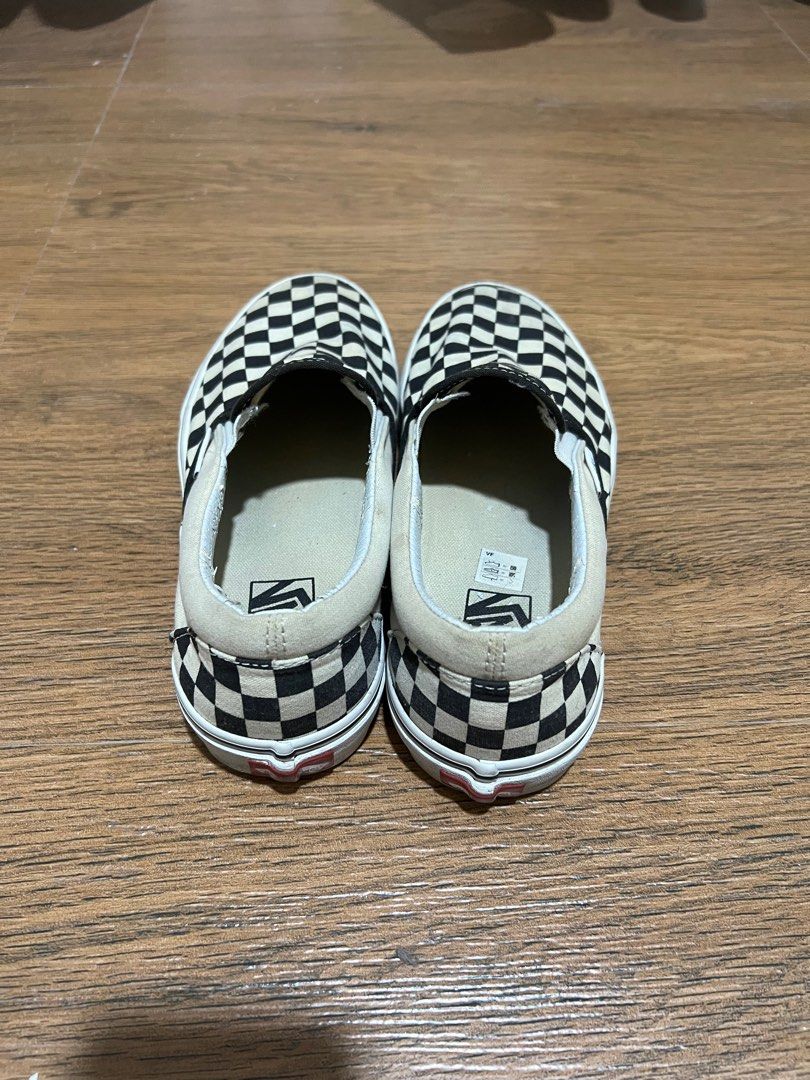 Tiny hotsell checkered vans