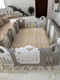 Baby Playpen / Play Fence